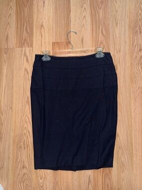 Zara Classic Navy Pencil Skirt - Women size medium